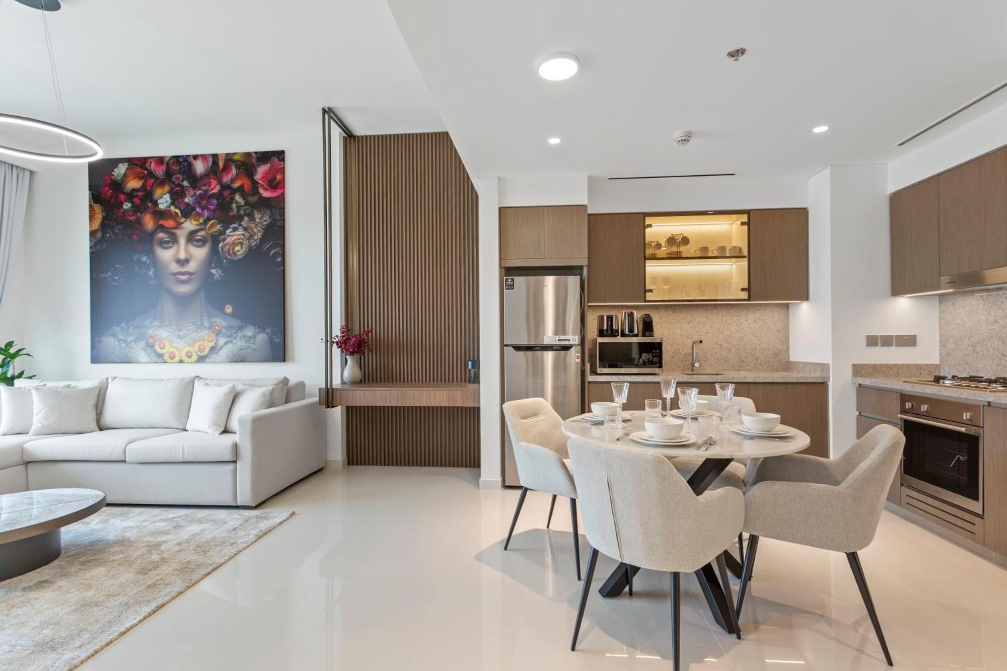 Apartment Coastal Elegance 1-bedroom In Grand Bleu Dubai